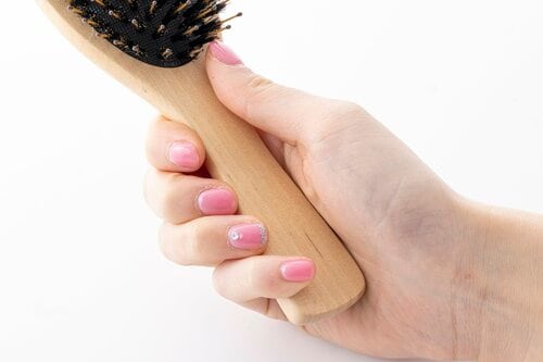 角が手にあたる ヘアブラシおすすめ イメージ