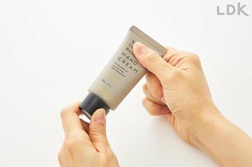 選び方5：容器のタイプ ハンドクリームおすすめ イメージ