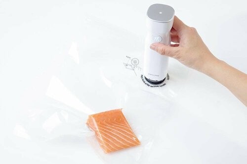 同じポンプでバッグタイプも脱気できる LDKベストバイ真空保存容器おすすめ イメージ