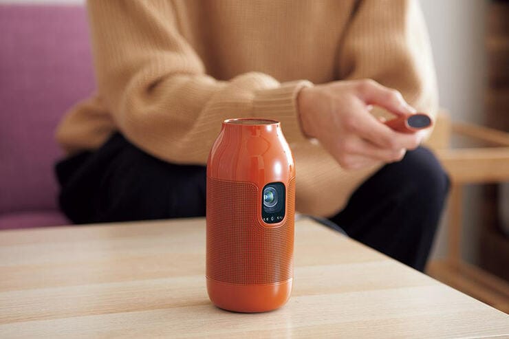 天井プロジェクターで有名なポップインからオシャレな据え置き型が登場！「アラジンベース」を徹底検証のイメージ