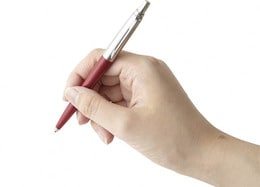 Amazonでは「ちょっと高め」の<br>ボールペンが人気な理由