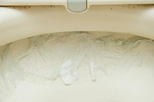 【ハウツー】漂白剤入り洗剤をパックして浸透! 漂白剤おすすめ イメージ4