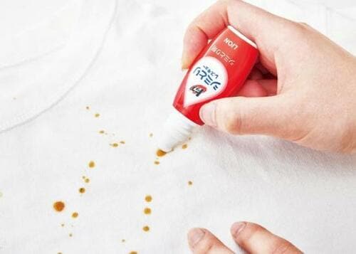 まさかの洗剤の勝ち! ライオン「シミとりレスキュー」