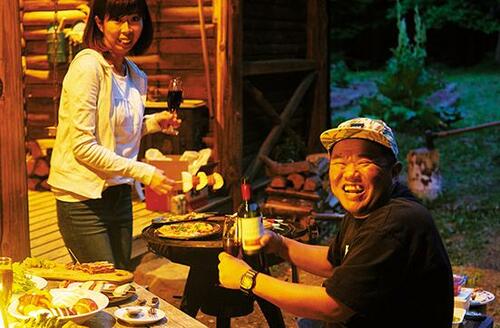 ビールにハイボール、ワインもOK余ったお酒でレトルトカレー激変!