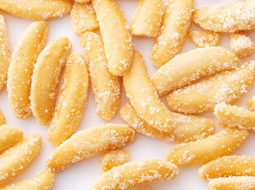 「あの粉」をまとった柿の種 東京駅で買えるお土産おすすめ イメージ