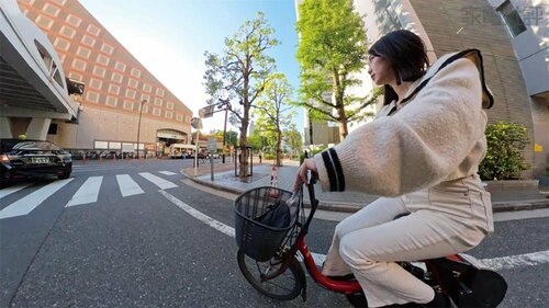 側面に付ければサイドビュー Insta360「Insta360 X4」おすすめ イメージ