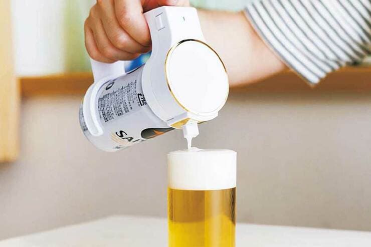 アウトドア飯の満足度がアップ！ おすすめサーバーや保冷ジョッキ4選のイメージ