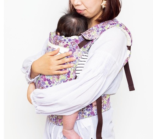 お出かけ用とコンパクトタイプの使い分けがおすすめ 抱っこ紐おすすめ イメージ