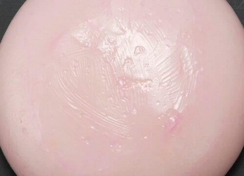 仕上がりの良さと使いやすい細さがイイ！ メンズ色付きリップおすすめ イメージ4