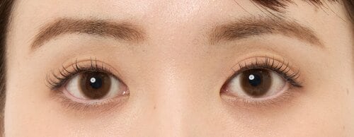 <!--td {border: 1px solid #cccccc;}br {mso-data-placement:same-cell;}--> 瞳をキレイにトーンアップ ナチュラルカラコンおすすめ イメージ