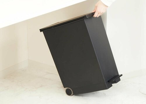 替えの袋をしまっておける キッチン用ゴミ箱おすすめ イメージ2