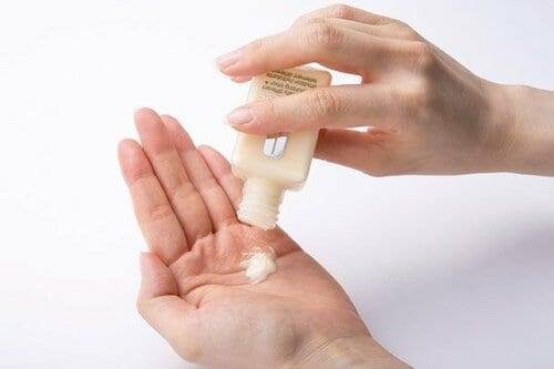 C評価: 最下位は使いにくすぎるクリニーク出すのに一苦労で毎日だとストレス