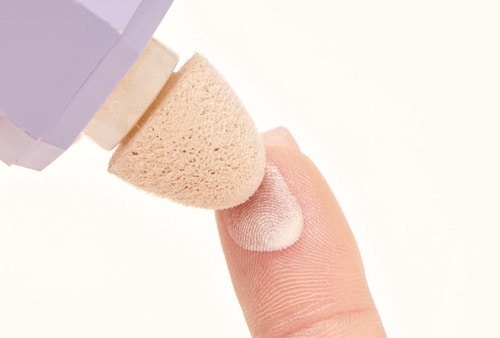 チップで指にとる ハイライトおすすめ イメージ