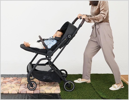 対面でも背面でも変わらない押し心地 A型ベビーカーおすすめ イメージ