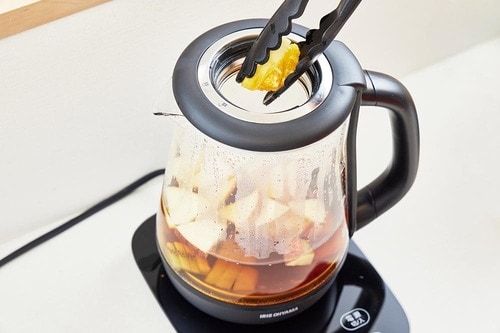 ▼アイリスオーヤマ「IKE-G1500T」 茶こし付き電気ケトルおすすめ イメージ