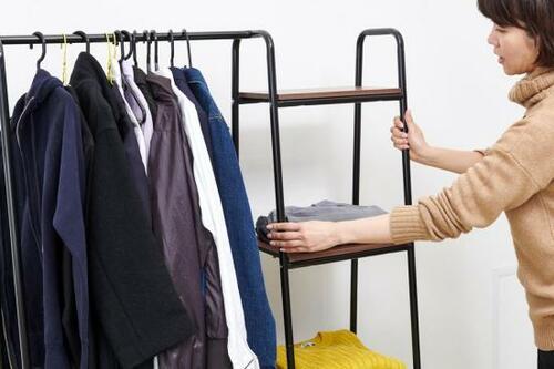 あふれる洋服がスッキリ!おすすめのハンガーラック