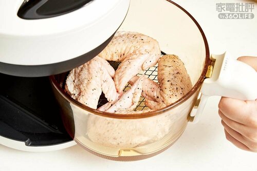 ＜材料＞ エレコムのポット型コンベクションオーブン「LiFERE」おすすめ イメージ
