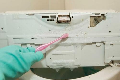 掃除ワザ3：「マイペット」の界面活性剤が汚れに効果大 イメージ6