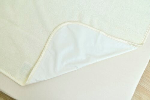 夏でも冬でも使いやすい! おねしょシーツおすすめ イメージ2
