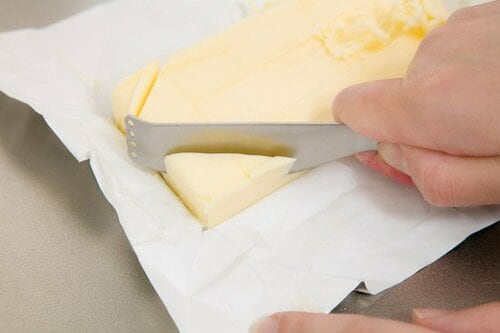 ［カッテヨシ！！］気持ちよく削れるカチカチバターがスーッ！！ イメージ2