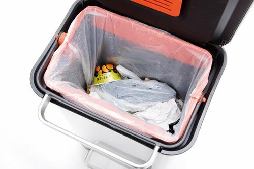 そうか、この手があったか！圧縮式なら3倍捨てられます イメージ3