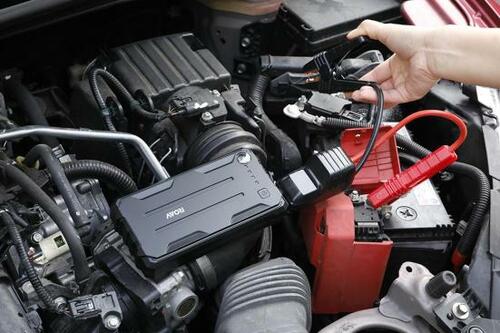 JAFを呼ぶより安く済む「ジャンプスターター」 イメージ2