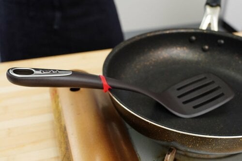 9位: T-fal インジニオ ターナー