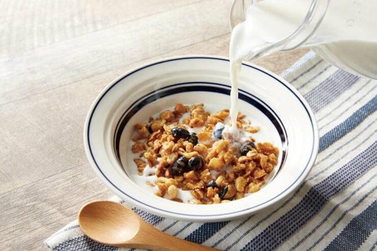 糖質制限中も食べられる！ おいしい低糖質グラノーラおすすめランキング5選｜『MONOQLO』がプロと人気製品を徹底検証