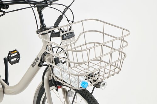 前カゴはやや小さめ 電動アシスト自転車おすすめ イメージ