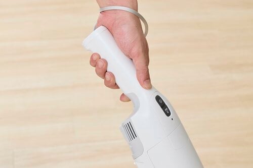①負担の少なさ 紙パック式コードレス掃除機おすすめ イメージ