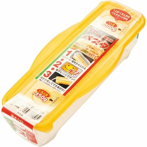 セリア:電子レンジ調理器 パスタ:調理器具