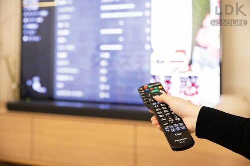 3:テレビは意味なく明るさMAXをやめる イメージ