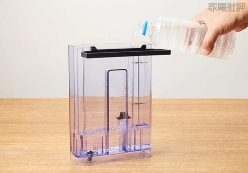 給水タンクは取り外せたほうが便利 高級コーヒーメーカーおすすめ イメージ2
