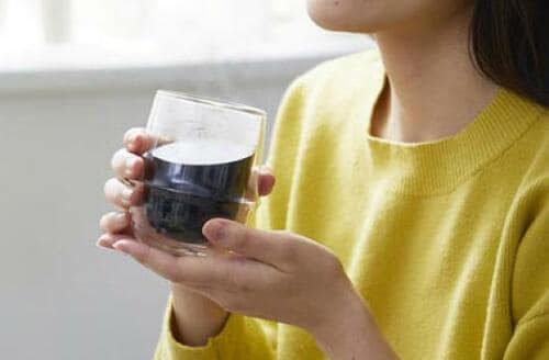 ポイント2:口当たりも良く、飲み干しやすい形状 イメージ