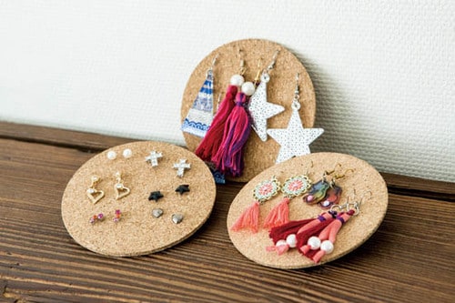 サービングスタンドを使ってアクセサリーをオシャレに収納