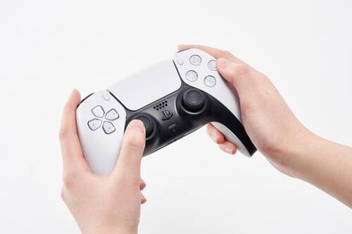 ポイント1:コントローラーの進化で臨場感アップ イメージ