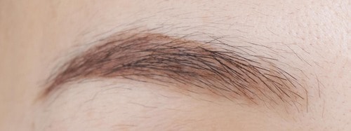 アイブロウに求める要素を満たした一本 下がり眉&さんかく眉おすすめ イメージ