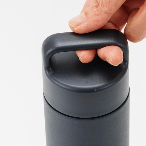 バッグからサッと取り出せる 水筒おすすめ イメージ