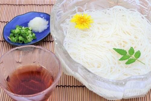 夏らしくスパイシー！「辛味めんつゆ」6製品を比較検証 イメージ