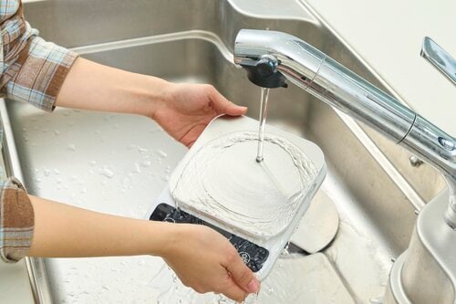 丸洗いできるけれど溝に水が入ってしまう キッチンスケールおすすめ イメージ