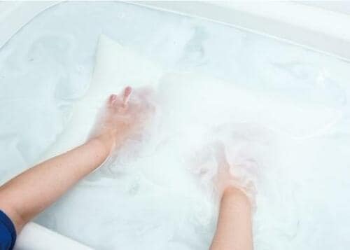 洗濯あるある10：きったない枕、どうやって洗うの？ イメージ2