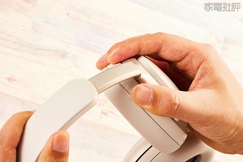 樹脂製でも高級感を感じるデザイン！ BOSE QuietComfortおすすめ イメージ