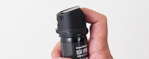 扱いやすさ クマ撃退スプレーおすすめ イメージ