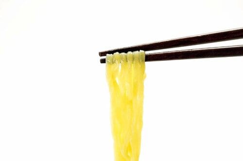 豚骨×魚介のWだしでベストバイ!「もみ打ち」ざる麺 豚骨魚介つゆ イメージ2