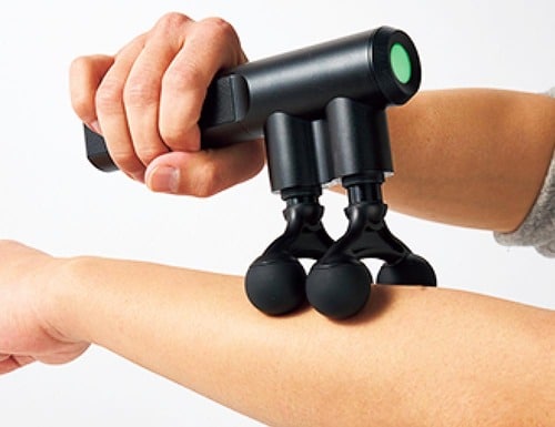 クアトロアタッチメントで広範囲を短時間でケア! MONOQLO 2025ベストバイ 健康サポートおすすめ イメージ