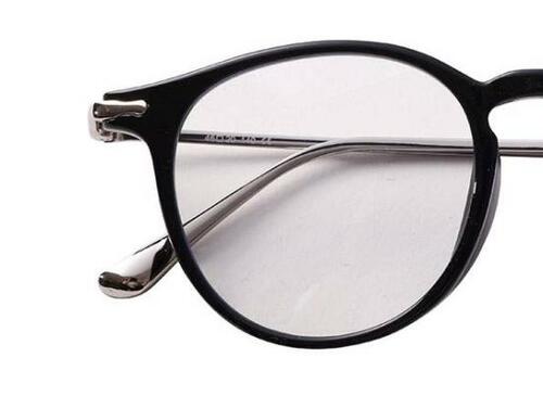 黒細フレームでアクセントを イメージ