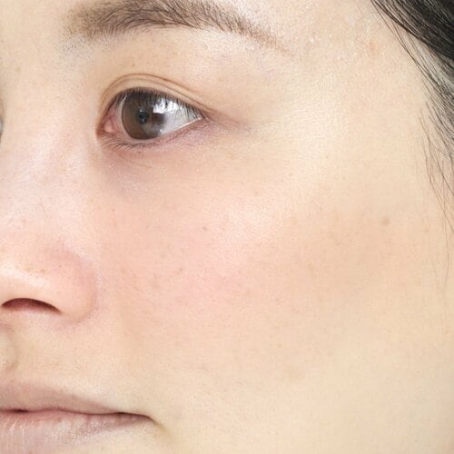 しっとり質感で高密着 オレンジチークおすすめ イメージ