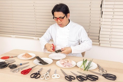 テスト1:食材の切れ味 キッチンバサミおすすめ イメージ