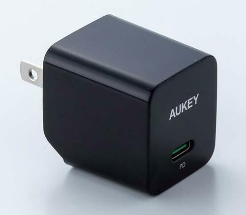 【①小型&低価格タイプ】スマホ1台ならAUKEYの18Wがベスト イメージ