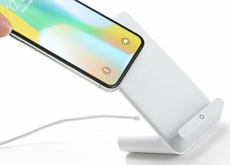 もっともラクなiPhone充電はAnkerである。これはもう定説です